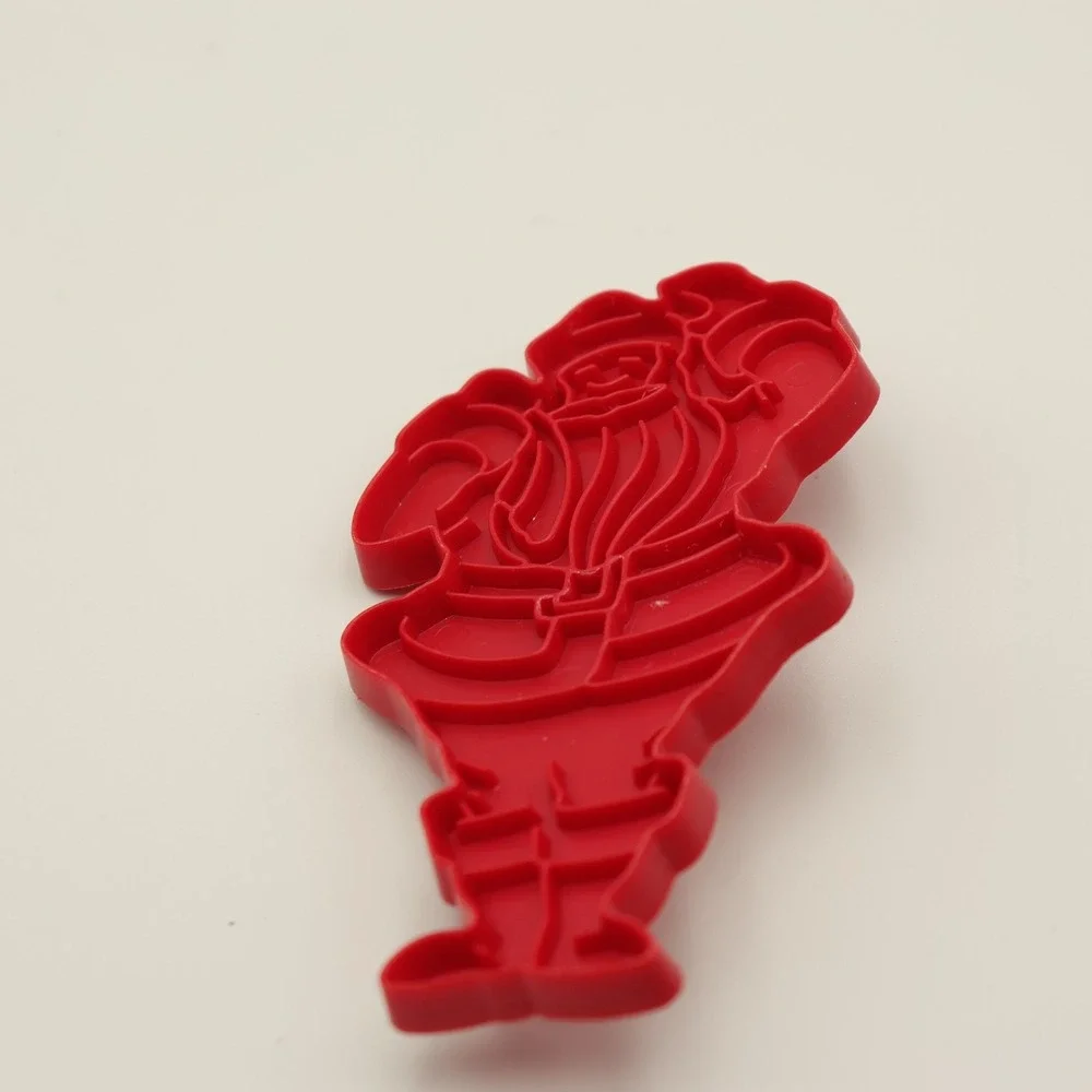 Lot of 7 Vintage Cookie Cutters Santa Turkey Squirrel Train Snoopy Car shapes